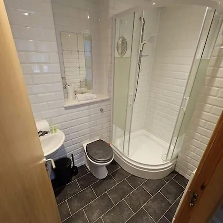 65 Renfield St 2 Bed Appartamento