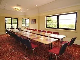 Hotel Crowwood And Alba Restaurant Chryston
