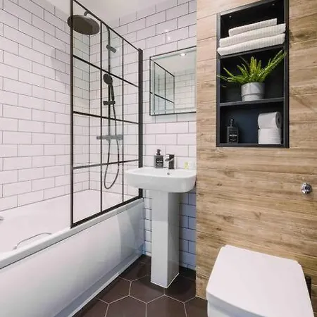 Comfysleep Aparthouse غلاسغو