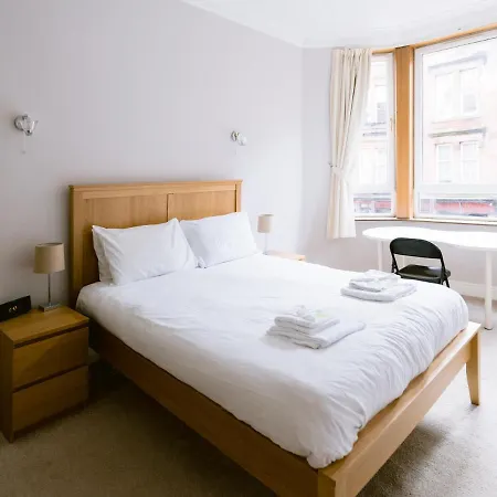 Lägenhet Bright In Ideal West End Location *