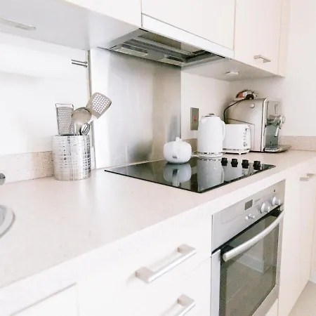 شقة 3/5 - New 1-bed At Harbour