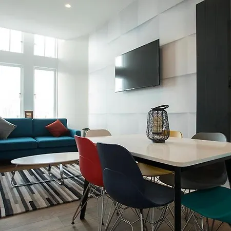 Modern Living At Riverside In The Heart Of * Glasgow