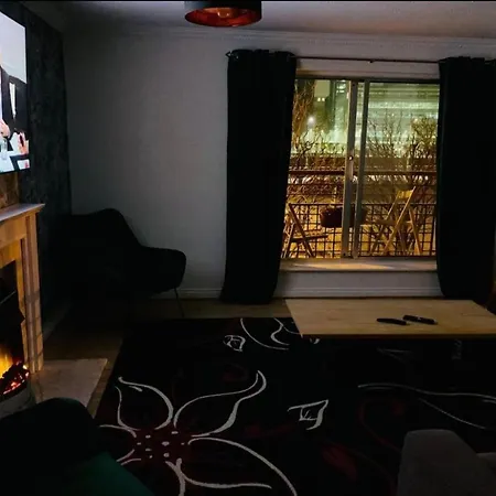 شقة Centre Flat With River Views And Parking غلاسغو