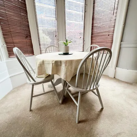 Cozy Retreat West End Glasgow