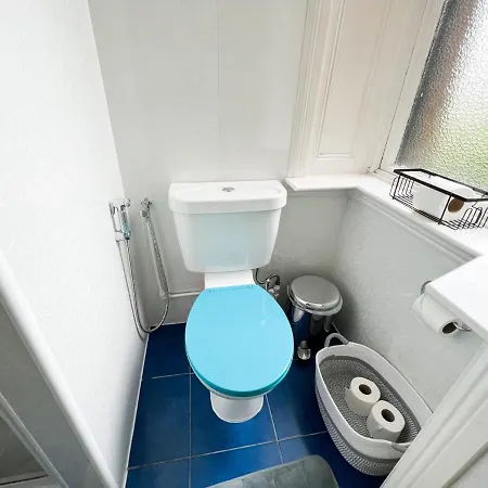 Cozy Retreat West End Apartment Glasgow