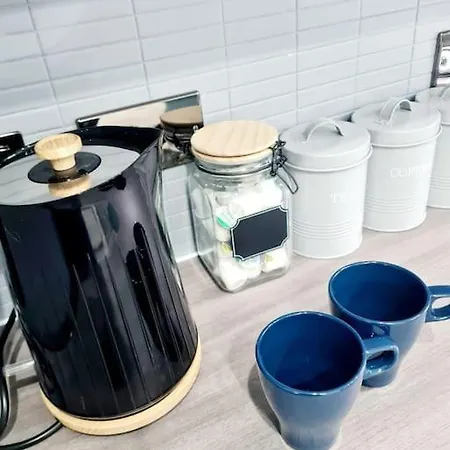 Spacious 5bed House, Free Parking, No Party ! Hébergement de vacances Glasgow