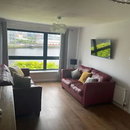 River View Apartment *