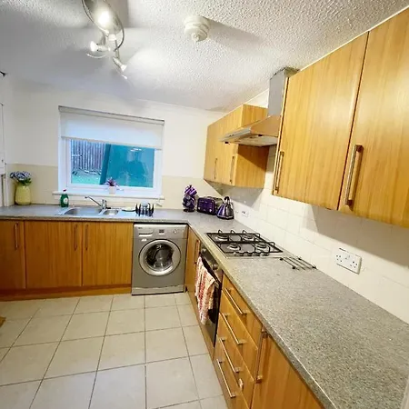 Cozy Nights Svp Detached House * Glasgow