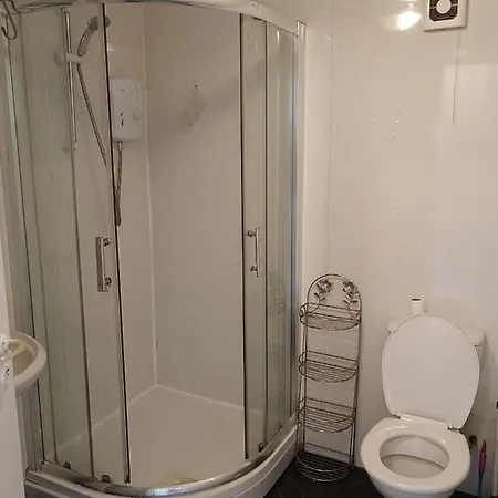 Private Near City Centre St George's Rd Guest house *