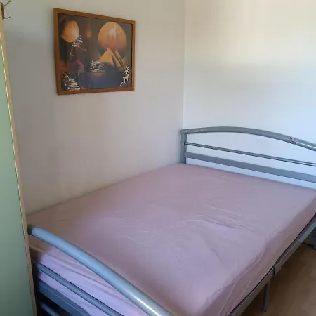 Private Near City Centre St George's Rd * Glasgow