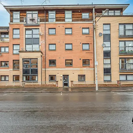 West End 3br-2ba, Near Kelvingrove Museum - Free Parking By Bonjour Residences Apartment *