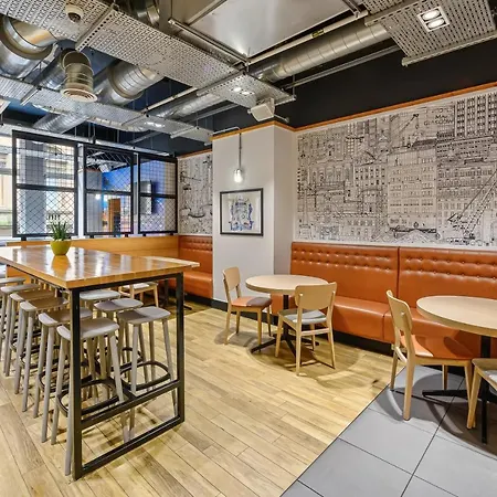 Ibis Styles Centre George Square Glasgow