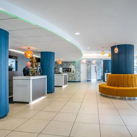 Отель Novotel Centre Глазго