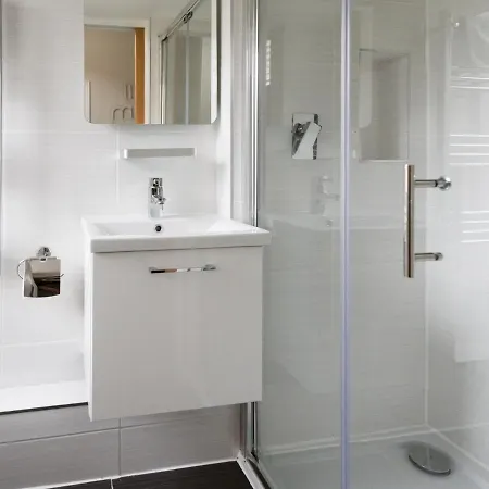 Apartamento Per7-fm - 1 Bed Ground Floor Flat, Near Cessnock Subway Glasgow