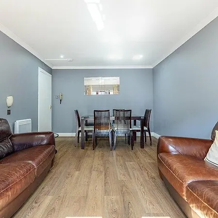 Apartment Merchant Duplex- Glasgow
