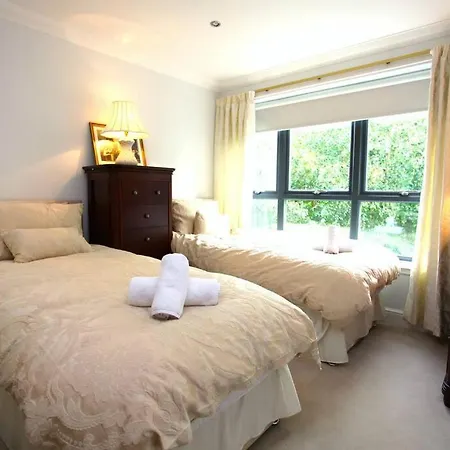 Homely Flat In South Side * Glasgow