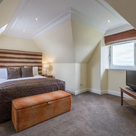 Sherbrooke Castle 4* Glasgow