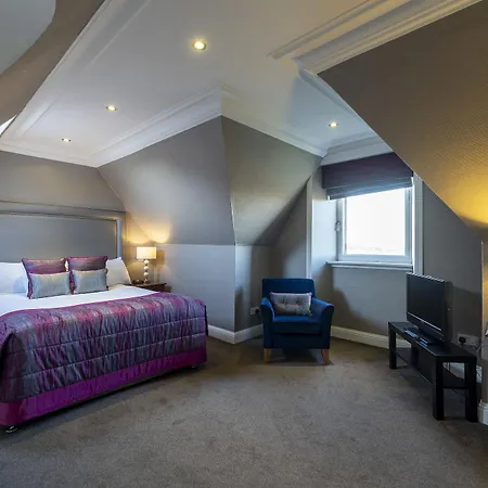 Hotel Sherbrooke Castle 4*