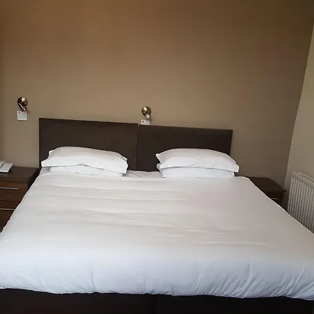 麦拉斯旅馆 2* 格拉斯哥
