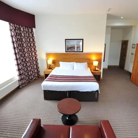 Alexander Thomson Hotell 3*