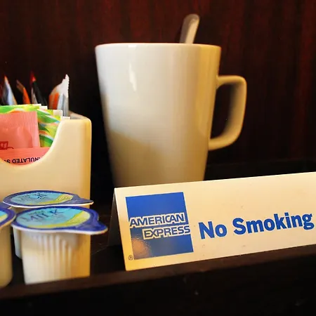 Hotel Rennie Mackintosh - Station 3*