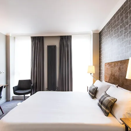 West By Compass Hospitality 3* غلاسغو