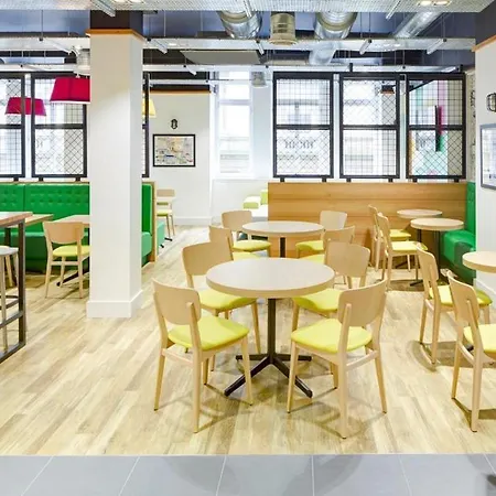 Ibis Styles Centre George Square