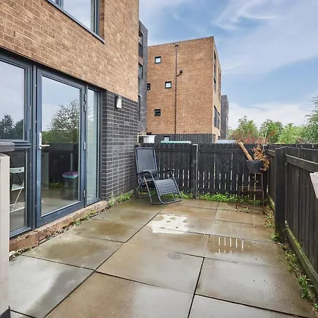 Apartment Host & - London Avenue Glasgow