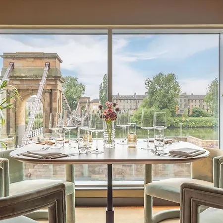 Ξενοδοχείο Virgin 5*