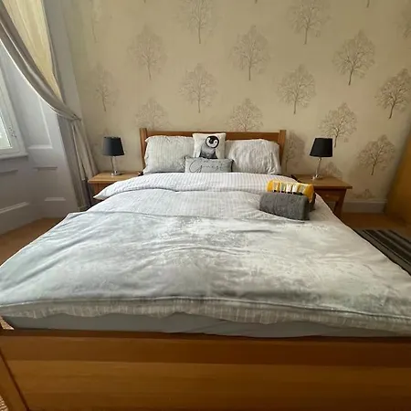 Appartement Stunning West End Flat! *