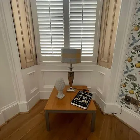 Appartement Stunning West End Flat!