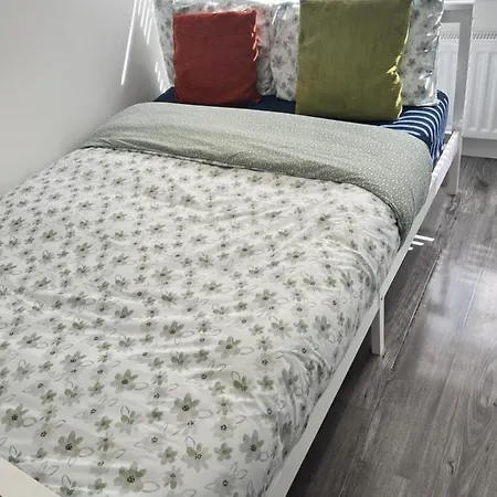 Modern Comfy One Bed - Free Parking Apartman Glasgow