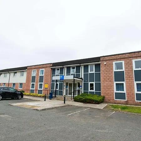 Hotel Ibis Budget Glasgow 2*