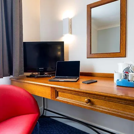 Ibis Budget Glasgow 2*