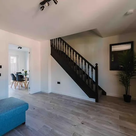 Sleepluxury Aparthouse Ferienhaus *