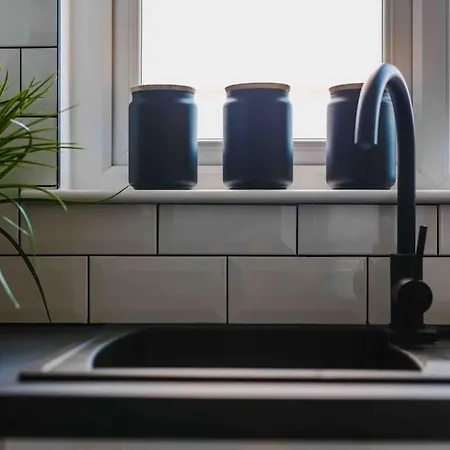 Sleepluxury Aparthouse Prázdninový dům *