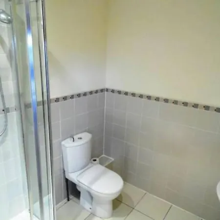 Apartment Executive 2 Bed 2 Bath - Free Parking