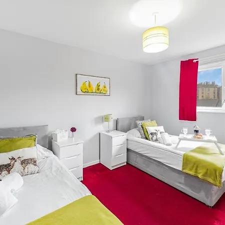 Premier - Maryhill Glasgow