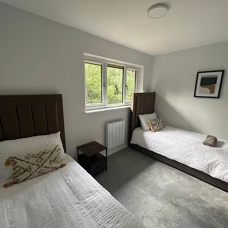 Ideal 2 Bedroom Holiday home *