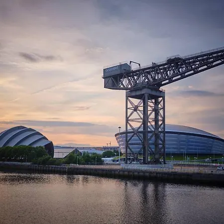 Glasgow, Finnieston Luxury 2 Bed With Parking, E-check In, Hi-fi Γλασκώβη