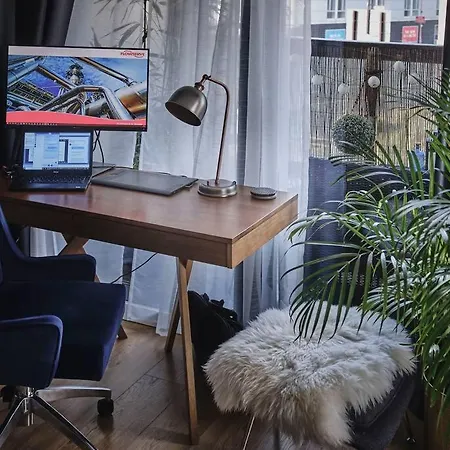 Glasgow, Finnieston Luxury 2 Bed With Parking, E-check In, Hi-fi