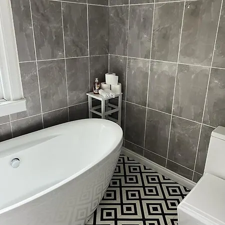 Large Country Mansion In Newton Mearns Dom wakacyjny Glasgow