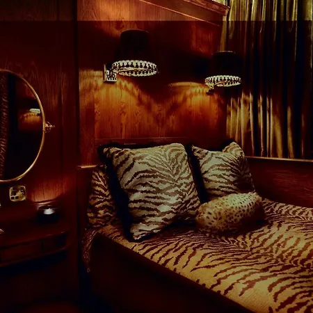 Hotel House Of Gods