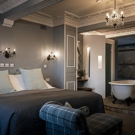 Guest house The Alamo Glasgow