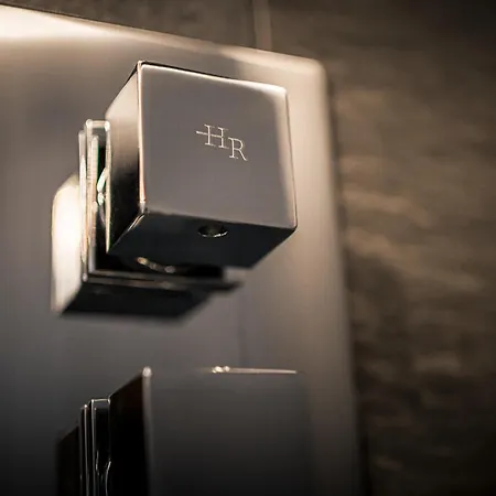 The Alamo 4* 글라스고