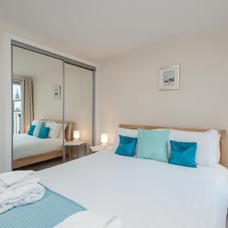 Flats * גלאזגו