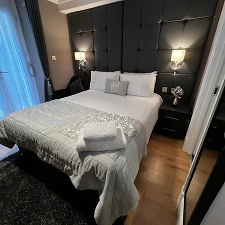 Amani - Centre Glasgow