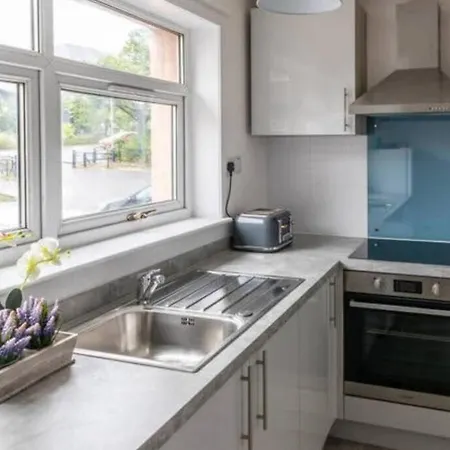 Cosy 1 Bed With Parking In City Centre * 글라스고