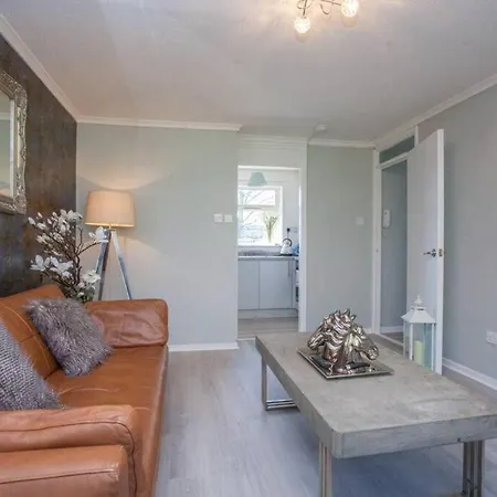 Apartment Cosy 1 Bed With Parking In City Centre