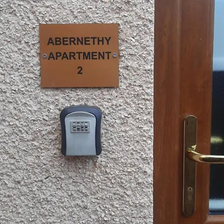 Abernethy 2 Glasgow